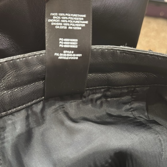 Aritzia Wilfred The Melina Faux Leather Pants Black Size 2 - Picture 6 of 6